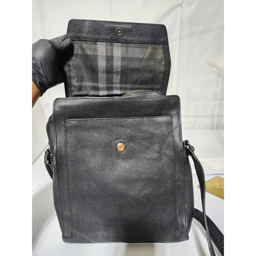 Burberry Leather Small Shaldon Messenger/Crossbody Bag Black